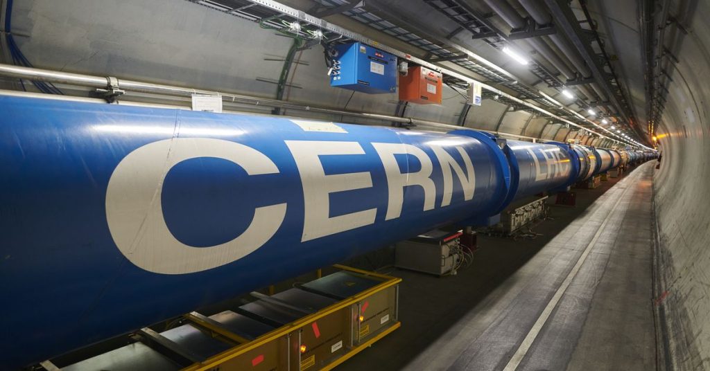 CERNの粒子加速器は、3年間の休止後に機能を開始します