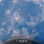 SpaceXの月と日の出のスターリンク衛星の打ち上げ写真