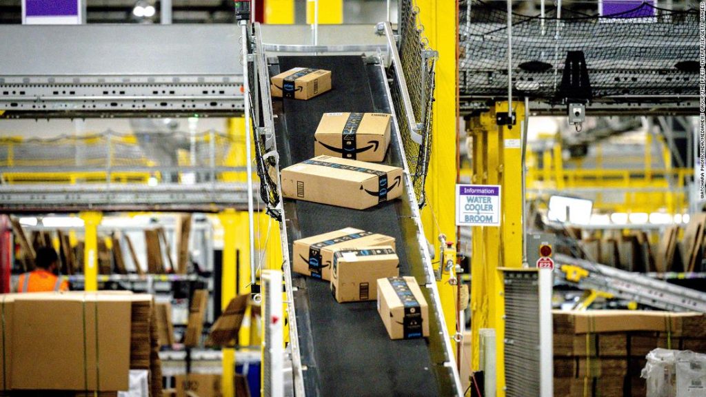 Amazon responds to inflation with surcharges