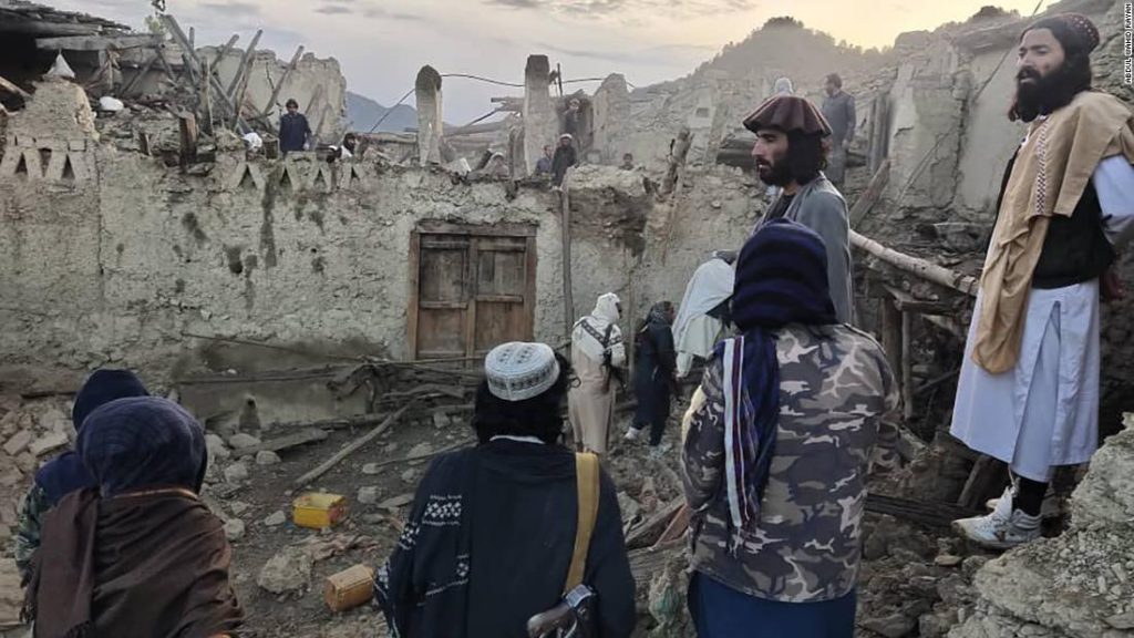 アフガニスタン東部で地震が発生：最大280人が死亡
