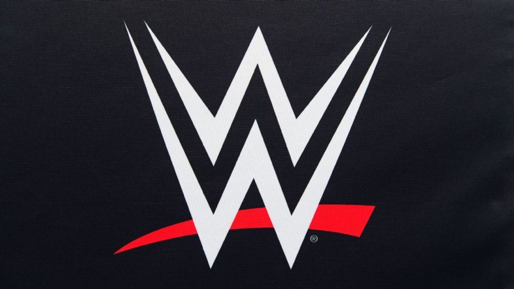 WWEは、名前、画像、肖像の合意について、大学の2番目のアスリートを発表します