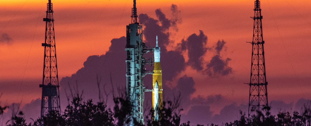 NASAの巨大ロケットの打ち上げは、エンジンリークから少なくとも1か月遅れた：ScienceAlert
