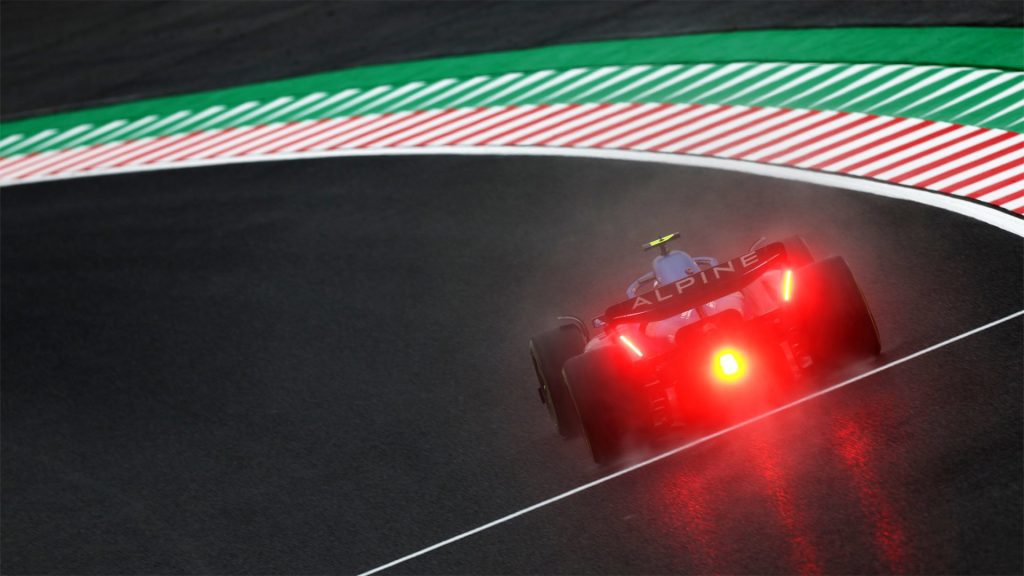 2022年日本グランプリFP1レポートとハイライト：アロンソが鈴鹿での初のウェットプラクティスでサインツとルクレールをリード