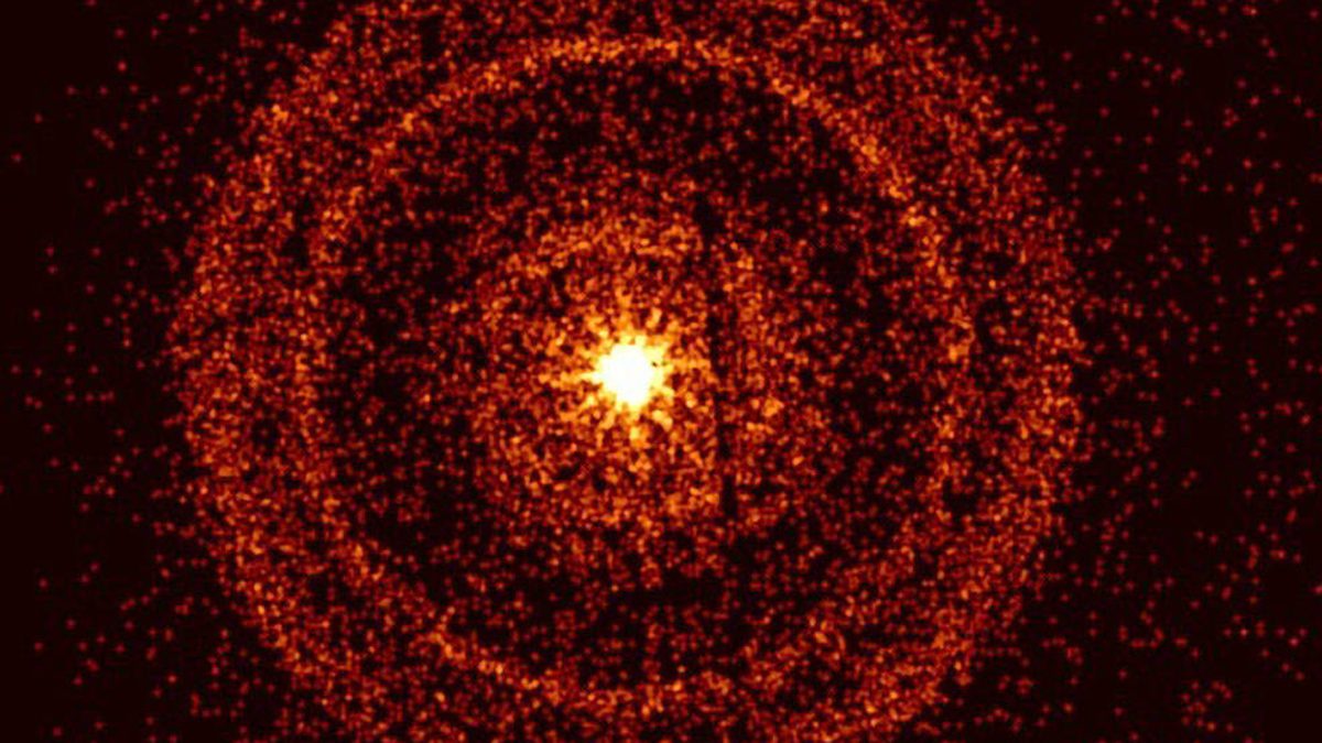 宇宙塵のリングは、これまでに観測された中で最もエネルギーの高い宇宙爆発によって発火しました。