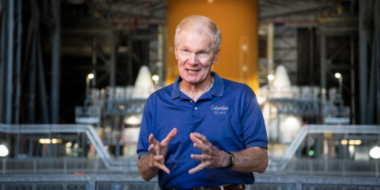 ビル・ネルソンは 2 つのことをするために NASA に来ました。