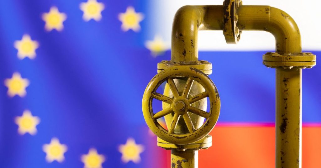 EUは、ロシアの石油の海上輸送価格を60ドルに制限することに原則的に合意した